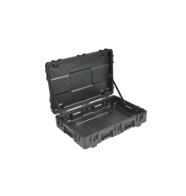 R Series 3221-7 Waterproof Utility Case w/ Wheels